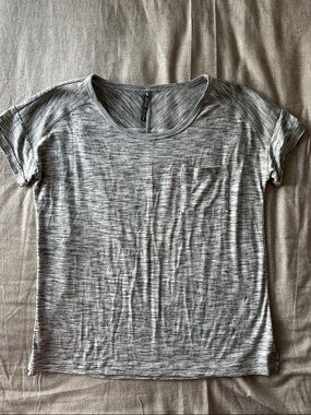 Kuhl Heathered Gray Short Sleeve Pocket Tee